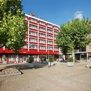 **** Hotel Nh Holandia