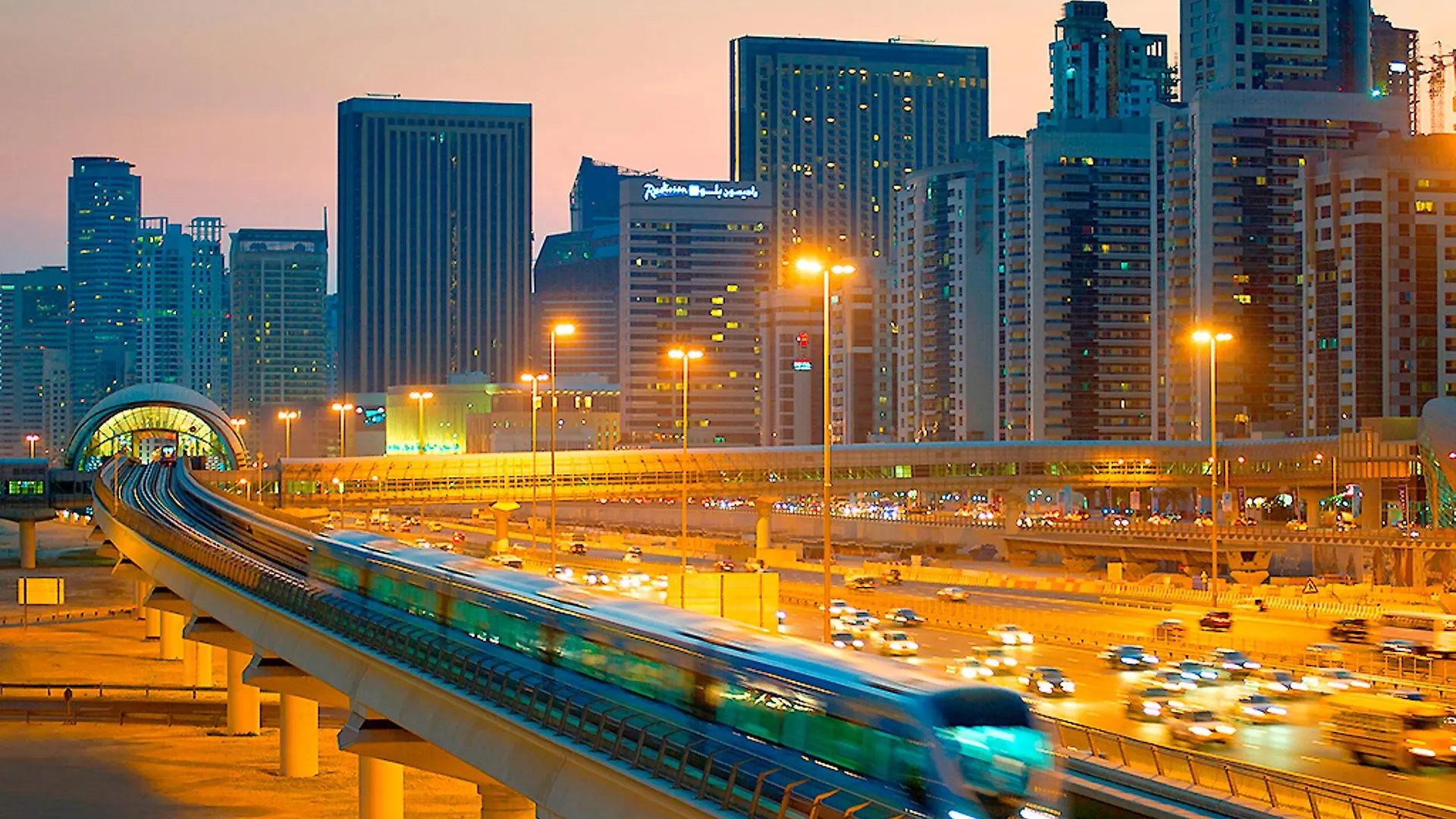 ****  Aparthotel Adagio Premium Dubai Al Barsha Emiratos Árabes Unidos